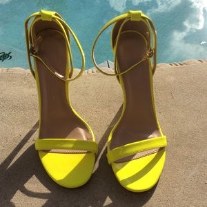 Neon Yellow Strappy Heels (7M)
